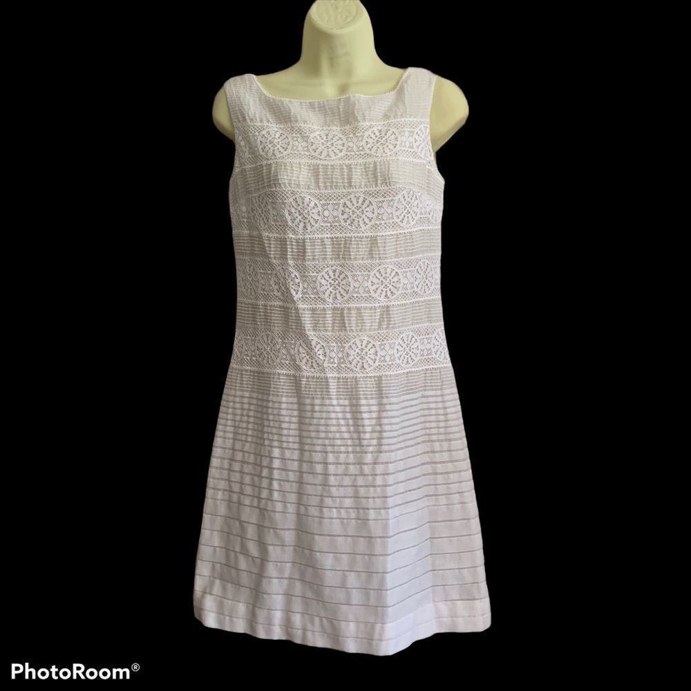 ‎Vtg 60s Carlye white lace sheath dress